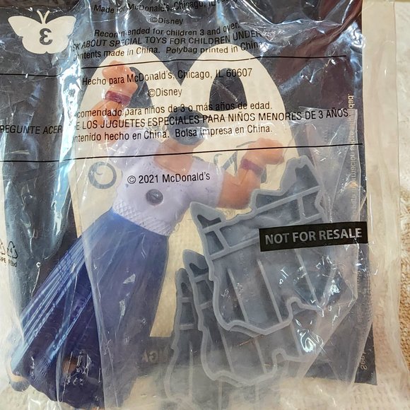 McDonalds 2021 Happy Meal Toy: Disney Encanto Luisa Madrigal #3 - NEW - Picture 2 of 3